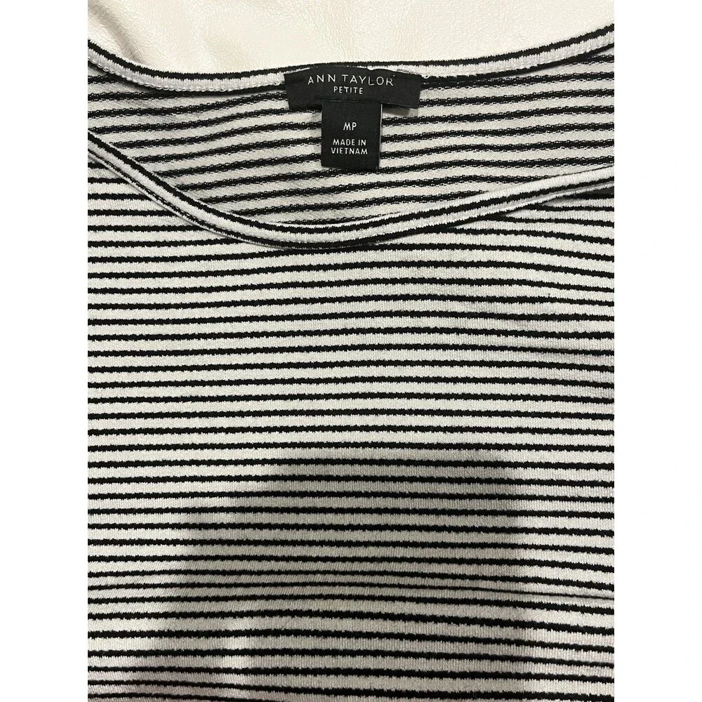 Ann Taylor Black White Striped Rayon Knit Long Sleeve Sweater Top Medium Petite